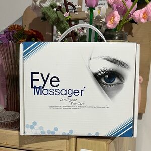 Heated Eye Massager with Bluetooth